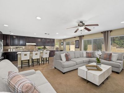 10145 Challenger Ct, Spring Valley, CA, 91978