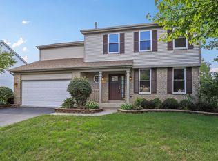 758 Alleghany Rd, Grayslake, IL 60030