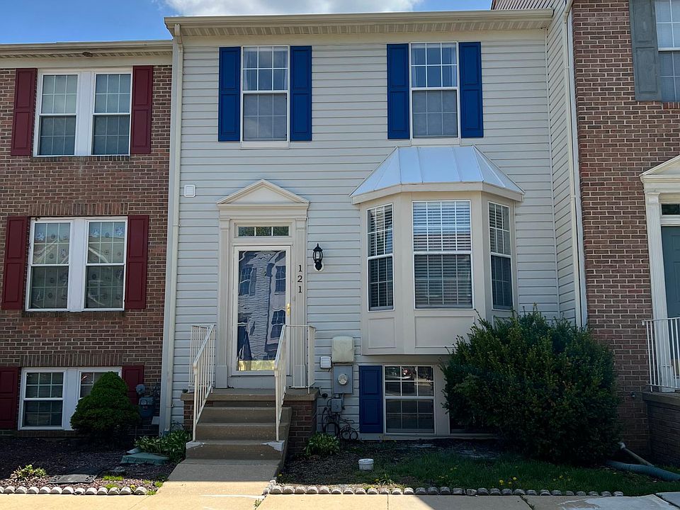 1st image of 121 Abelia Dr