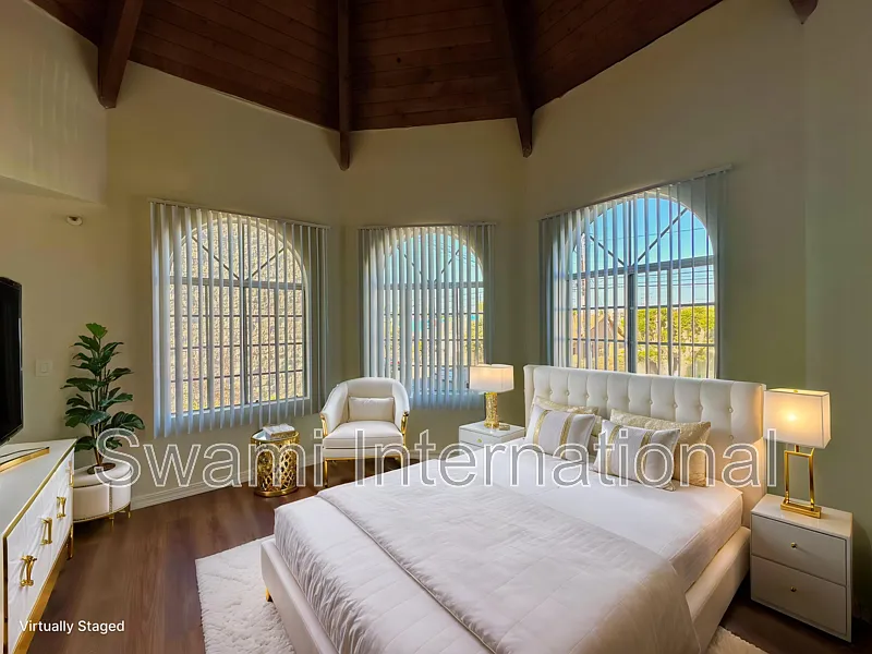 3 bed, 2.0 bath, $3,495 — Photo 2