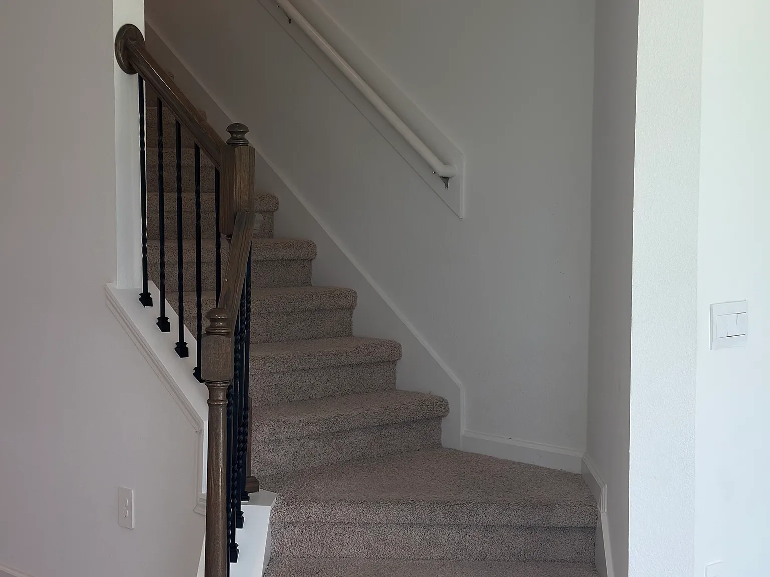 2 bed, 2.5 bath, 1442 sqft, $1,800 — Photo 4