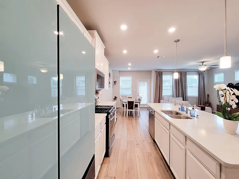 1510 Lakeline Oak Dr — Photo 11