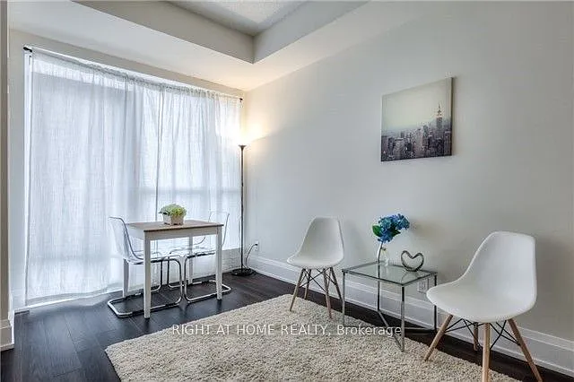 120 Harrison Garden Blvd #716 — Photo 6