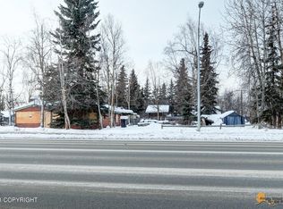 1242 Ingra St, Anchorage, AK 99501