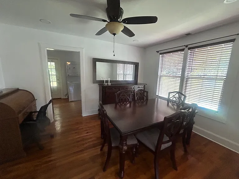 910 Lacy St — Photo 14