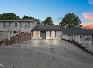 1700 Lone Oak Rd UNIT 12, JOHNSON CITY, TN 37604