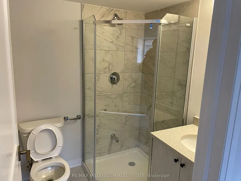 51 Sparrow Ave #24 — Photo 4