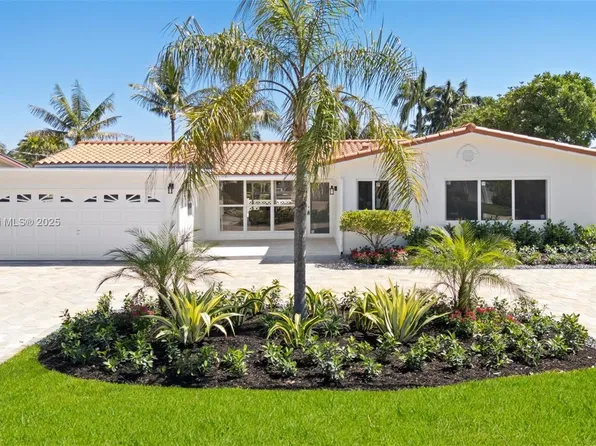 2140 NE 19th Ave, Fort Lauderdale, FL 33305
