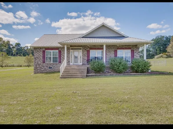 879 Tidwell Rd, Burns, TN 37029