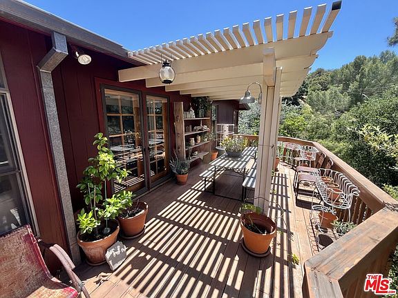 5th image of 2400 Topanga Skyline Dr