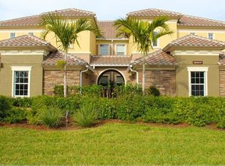 8779 Coastline Ct APT 102, Naples, FL 34120