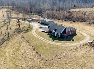 22 Ray Rd, Lawrenceburg, TN 38464