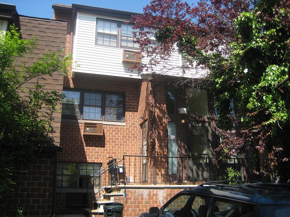 1st image of 304 121st St Unit 1