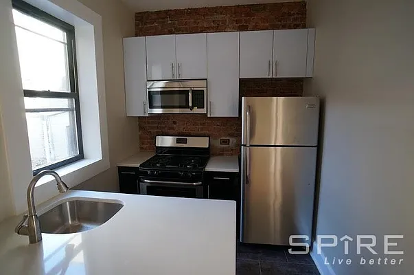 Rented by Spire Group | media 33