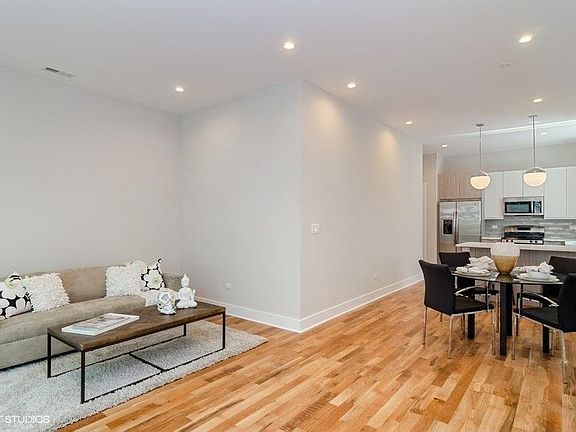 3rd image of 6117 S Greenwood Ave #2