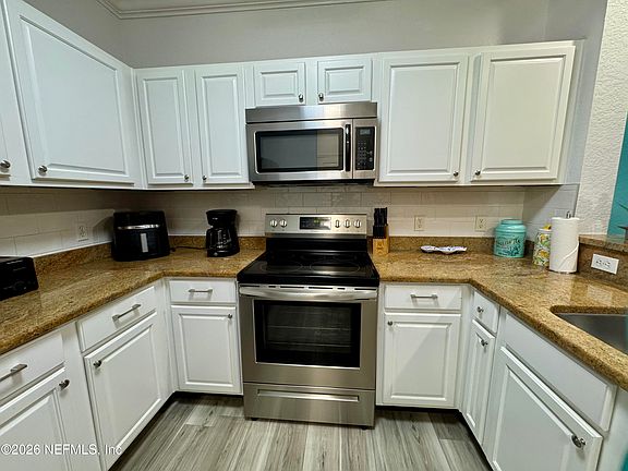 4th image of 1351 TUSCAN Terrace #8408