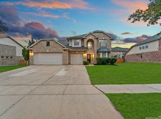 305 Royal Troon Dr, Cibolo, TX 78108