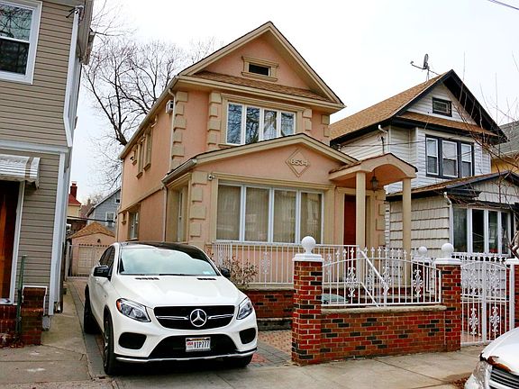 2nd image of 8534 123rd St