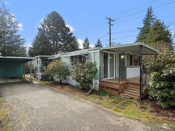 2nd image of 11424 36th Drive #92