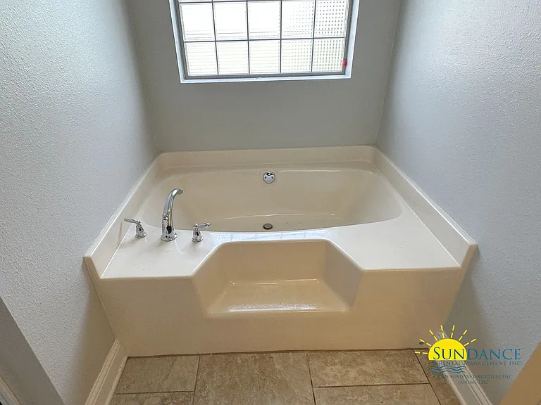 9658 Misty Meadow Ln — Photo 10