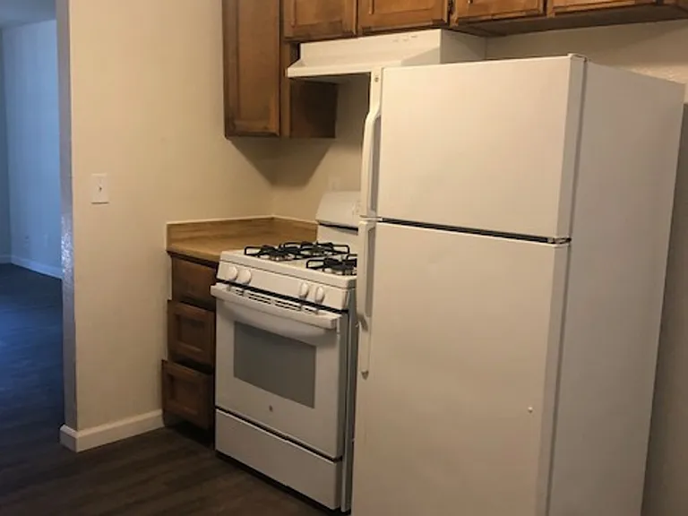 3330 E Dakota Ave — Photo 8