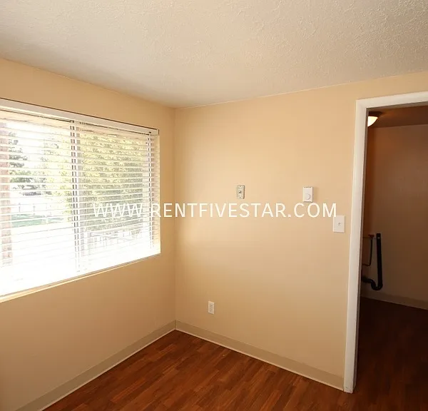 1011 Deon Dr #1 — Photo 5