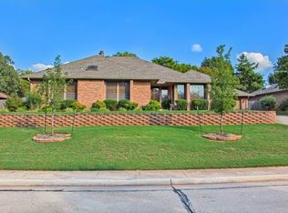 2104 Brookview Ln, Edmond, OK 73034