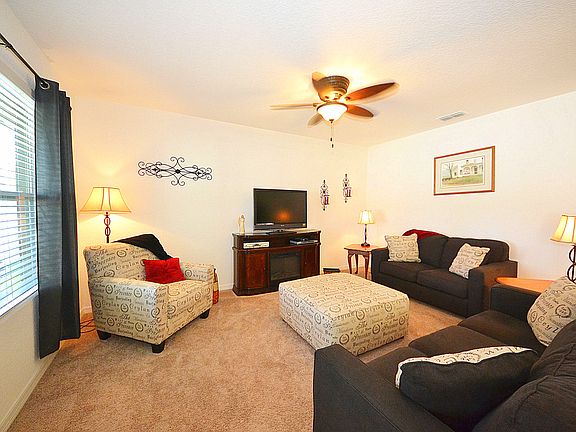 5th image of 16631 Broadford Ln