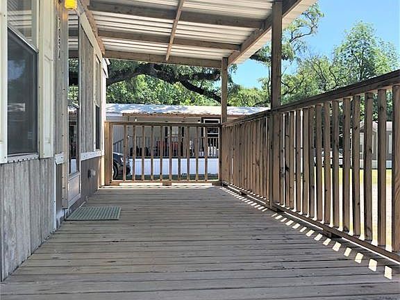 2nd image of 705-705A San Jacinto Ave