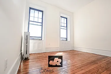 Rented by Jonis Realty