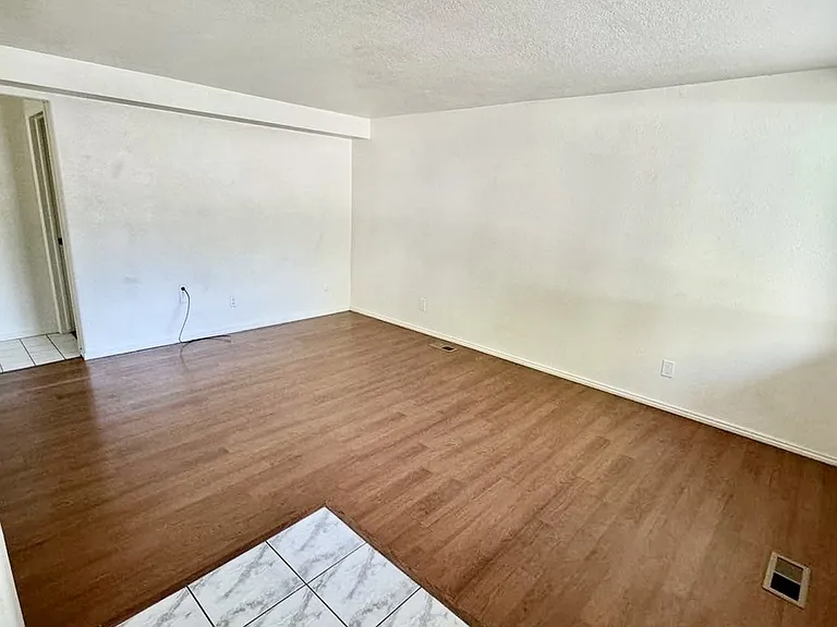 778 N 300 W #3 — Photo 4