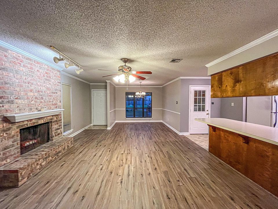 1st image of 519 Kaiser Dr