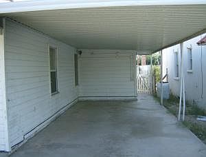 5th image of 229 W Northern Ave