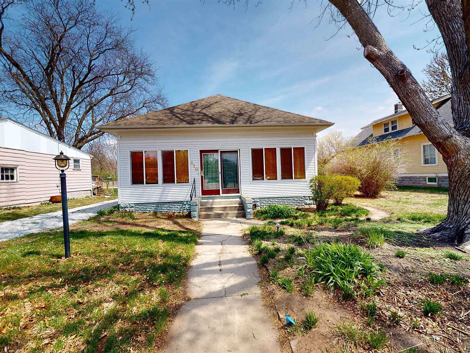 610 Banner St, Schuyler, NE 68661 Zillow