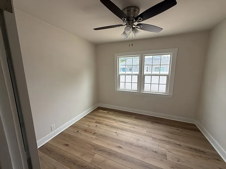 515 N Shelton St — Photo 11