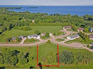 1012 Marway Ct #9, Oshkosh, WI 54901