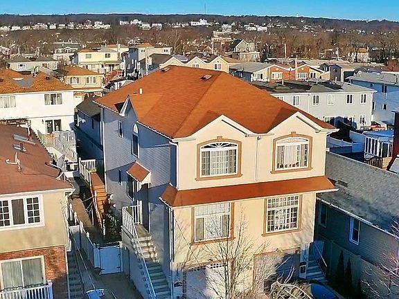 3rd image of 775 Nugent Ave
