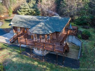 27600 Gibbs Rd, Scappoose, OR 97056