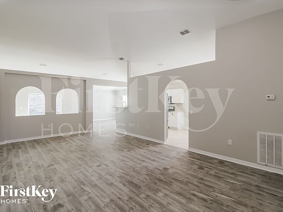 3rd image of 13230 Kent Bradley St