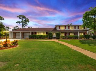 852 Palo Verde Court, Haverhill, FL 33415