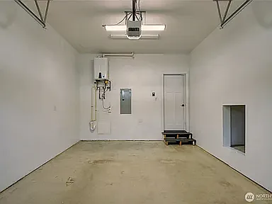 313 E Hazel St #D — Photo 16