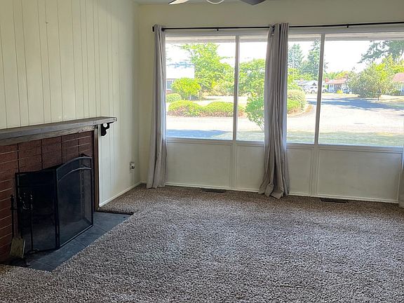 3rd image of 8506 Dalton Dr SW