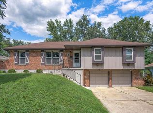 11806 E 57th Ter, Kansas City, MO 64133