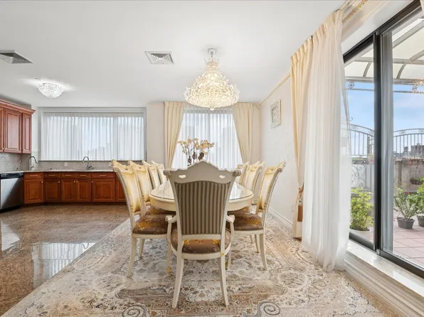 99-31 66th Avenue image 7 of 26