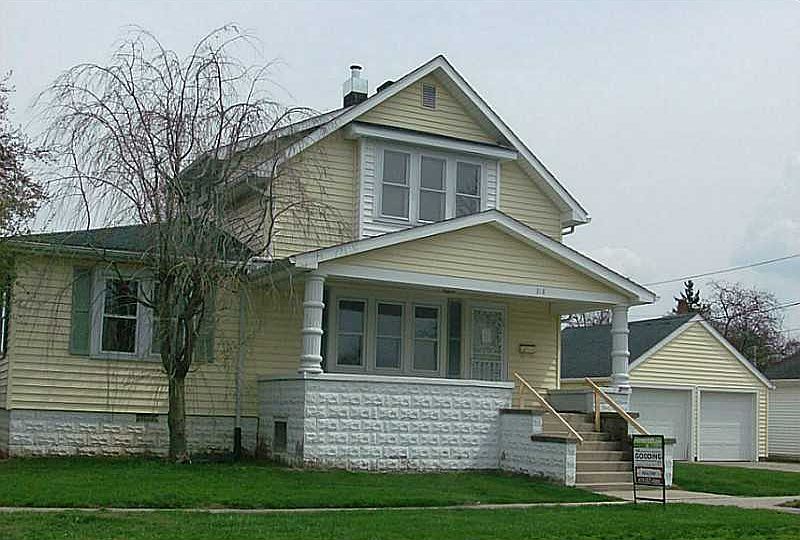 1st image of 318 N Bredeick St