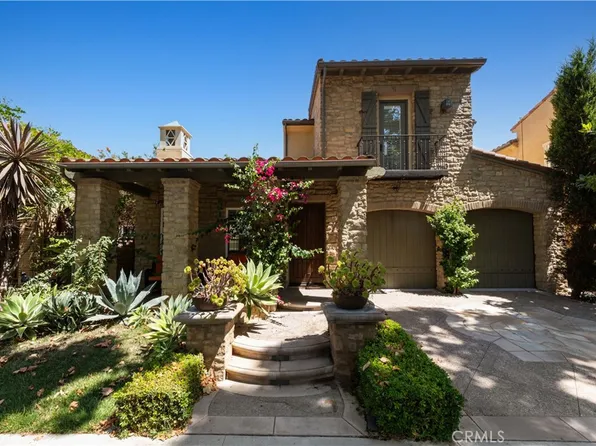 52 Winding Way, Irvine, CA 92620