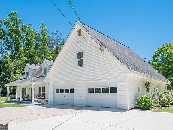 4th image of 3555 Hovers Rd