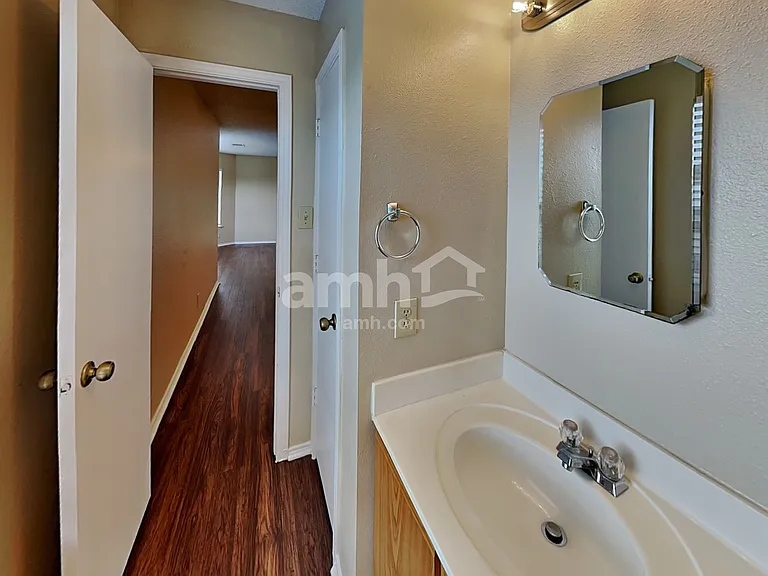 6806 Winterpath Dr — Photo 13
