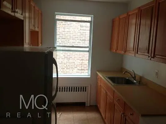 Rented by MQ Realty LLC | media 18