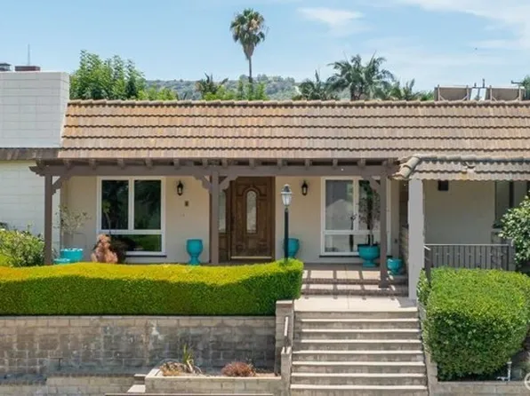 2328 E Vine Ave, West Covina, CA 91791